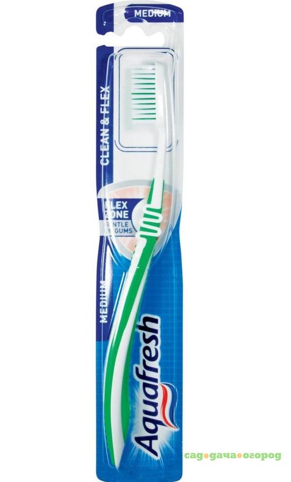 Фото Зубная щетка Aquafresh Clean & Flex