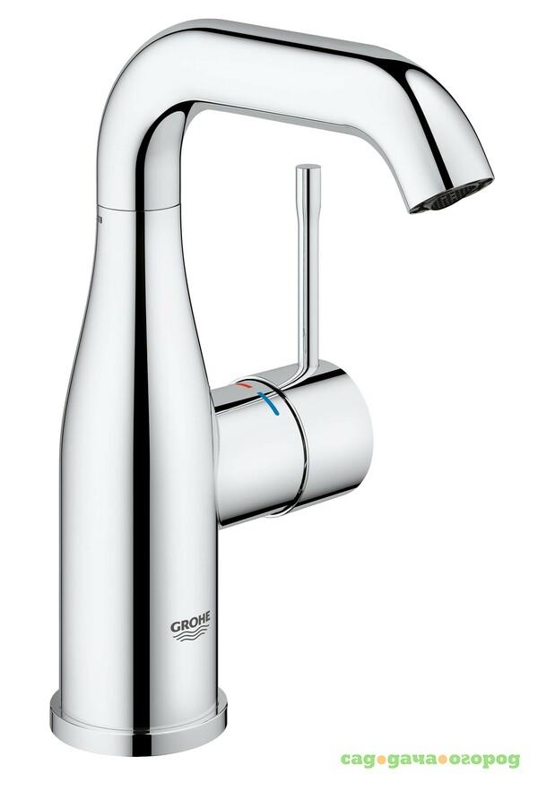 Фото Смеситель для раковины Grohe Essence+ со средним изливом 23463001