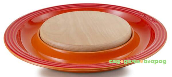 Фото LE CREUSET Подставка для сыра с деревянной доской 37х3,5 см, оранжевая лава