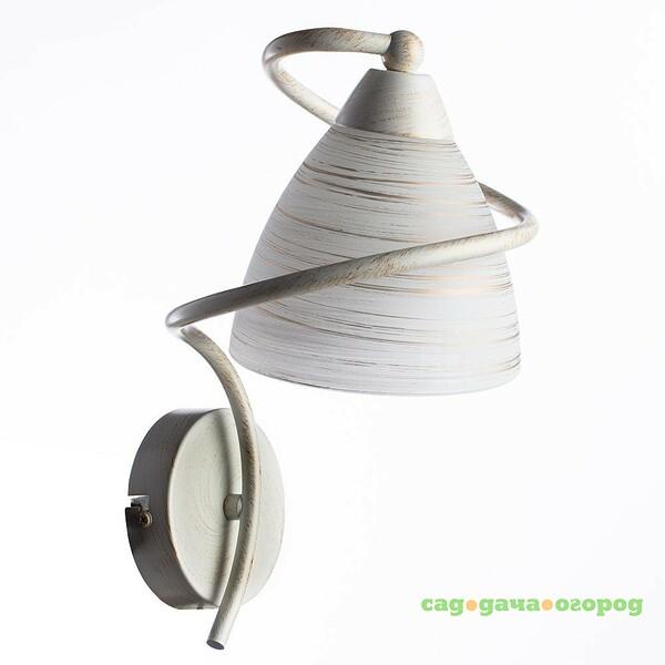 Фото Настенное бра Arte Lamp FABIA A1565AP-1WG