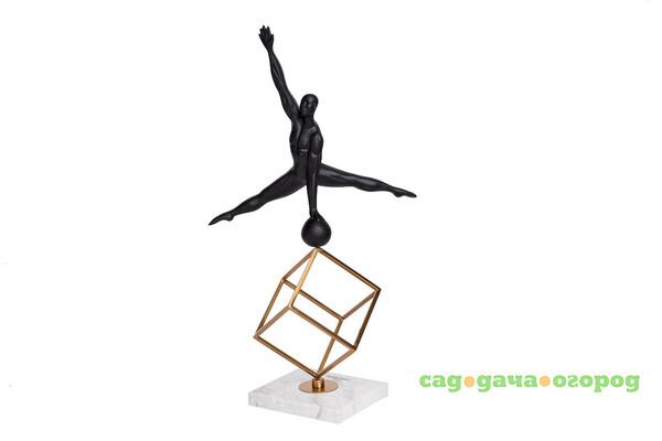 Фото Статуэтка гимнаст на кубе черно-медного цвета