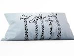 фото Декоративная подушка Любопытные Жирафы (25х45)