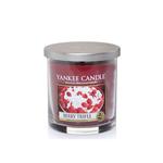 фото Ароматическая свеча Yankee candle маленькая Ягодный трюфель 198 г