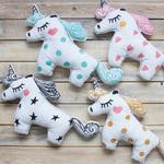 фото Декоративная подушка Unicorn Цвет: Розовый (25х45)