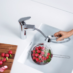 Фото №3 Смеситель для кухни Grohe Eurodisc Cosmopolitan с выдвижной лейкой 32257002