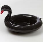 фото Doiy Миска сервировочная керамическая Floatie Black Swan