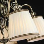 фото Потолочная люстра Maytoni Vintage ARM420-05-R